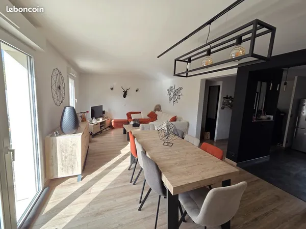 Maison entièrement rénovée 87 m² - Sainte-Luce-sur-Loire