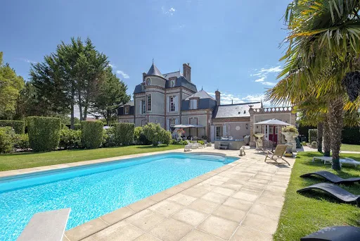 Château 15 pièces 476 m²