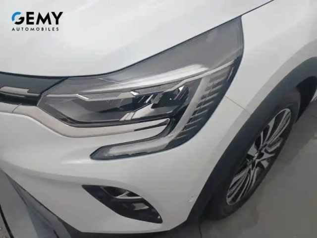 Renault Captur e-tech plug-in 160 — photo 16