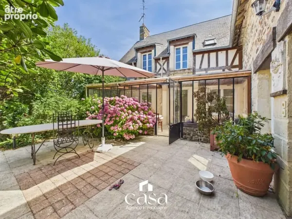 Maison 10 pièces 350 m² à vendre à Laize-La-Ville (14320)