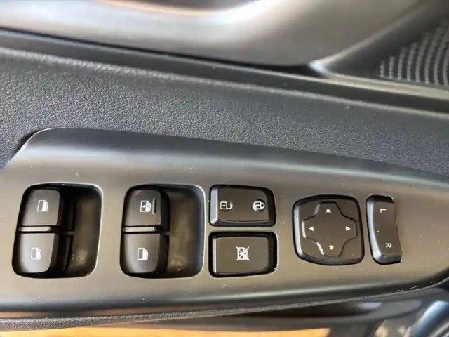 Hyundai Kona electrique 64 kwh - 204 ch — photo 34