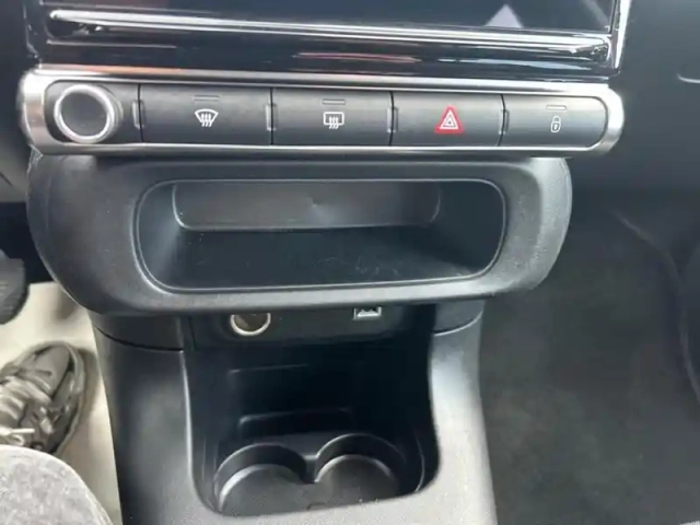 Citroën C3 bluehdi 100 s&amp;s bvm6 shine — photo 13