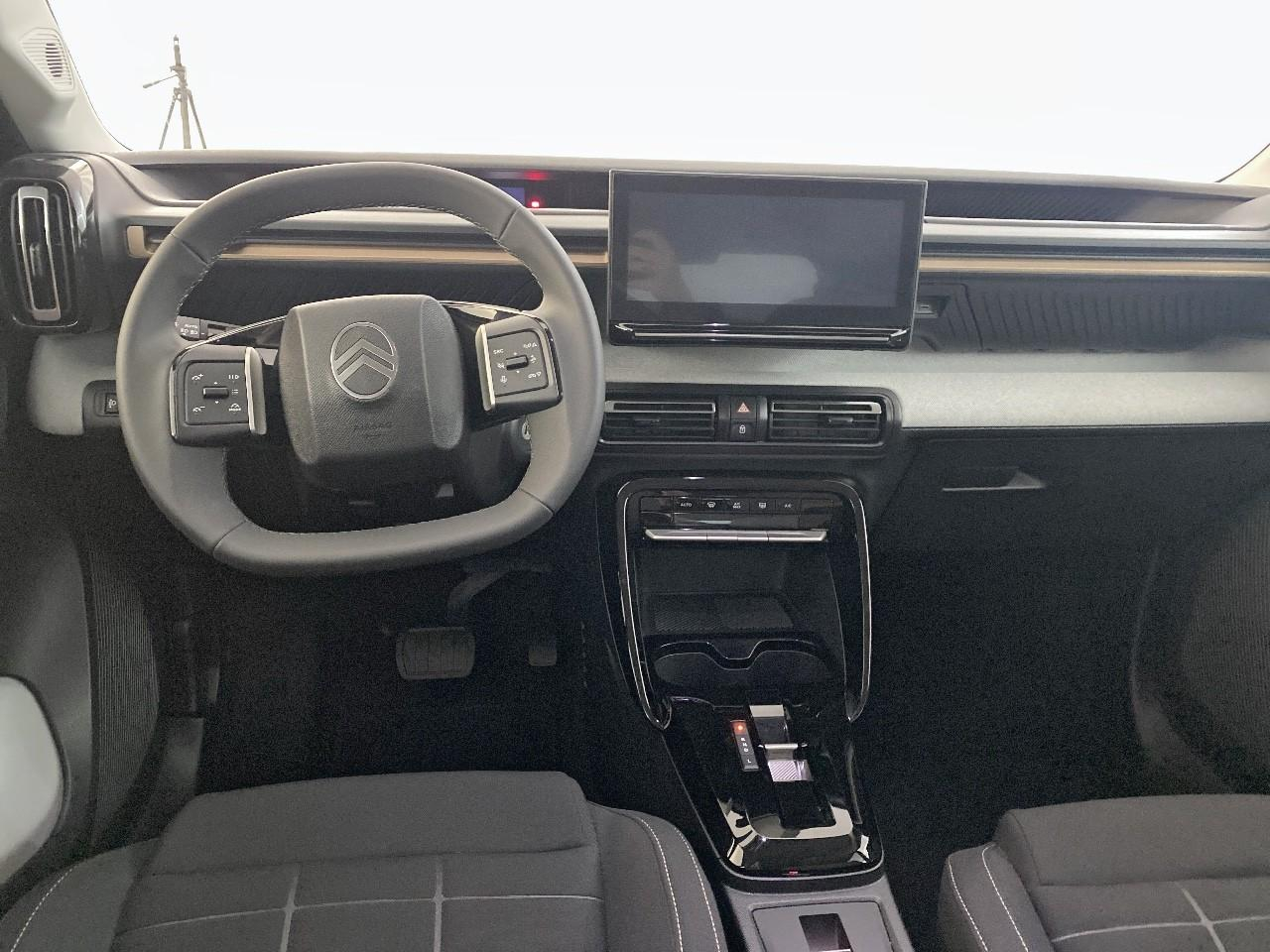 Citroën C3 Aircross hybride 145 ch aut plus — photo 8