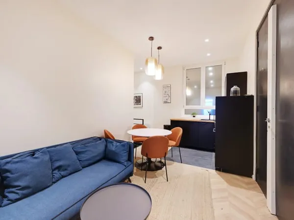 LOCAL AIRBNB - PARIS 9 - 6 personnes