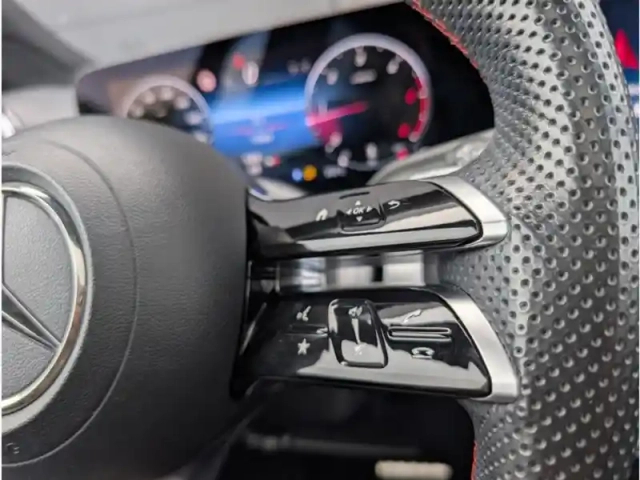 Mercedes Glb 200 d — photo 14