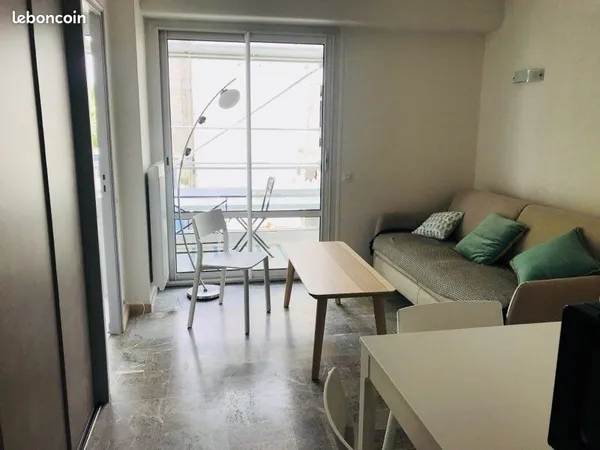 Appartement meublé F2 à Pontaillac à louer