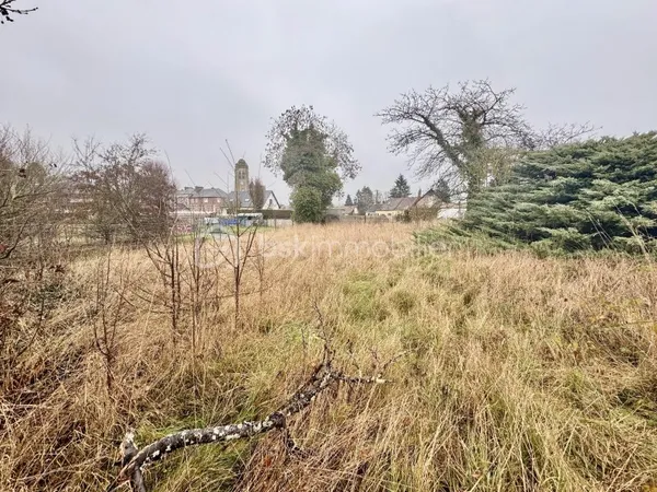 Terrain 1490 m²