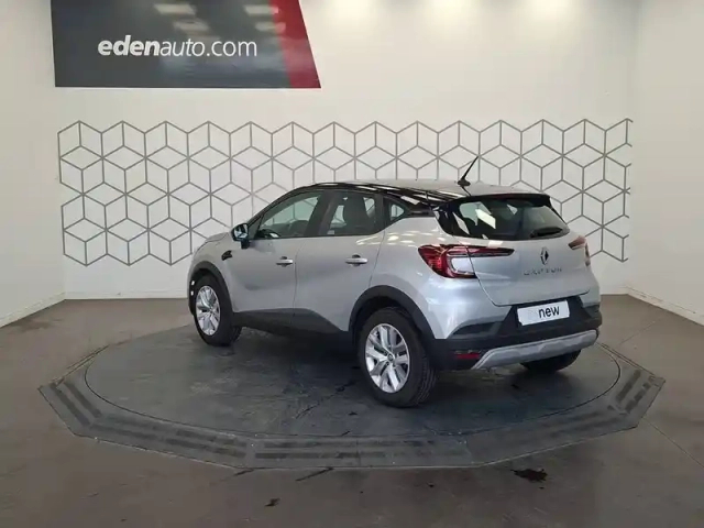 Renault Captur tce 140 - 21 — photo 3