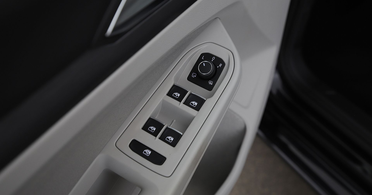 Volkswagen Golf 8 SW — photo 27