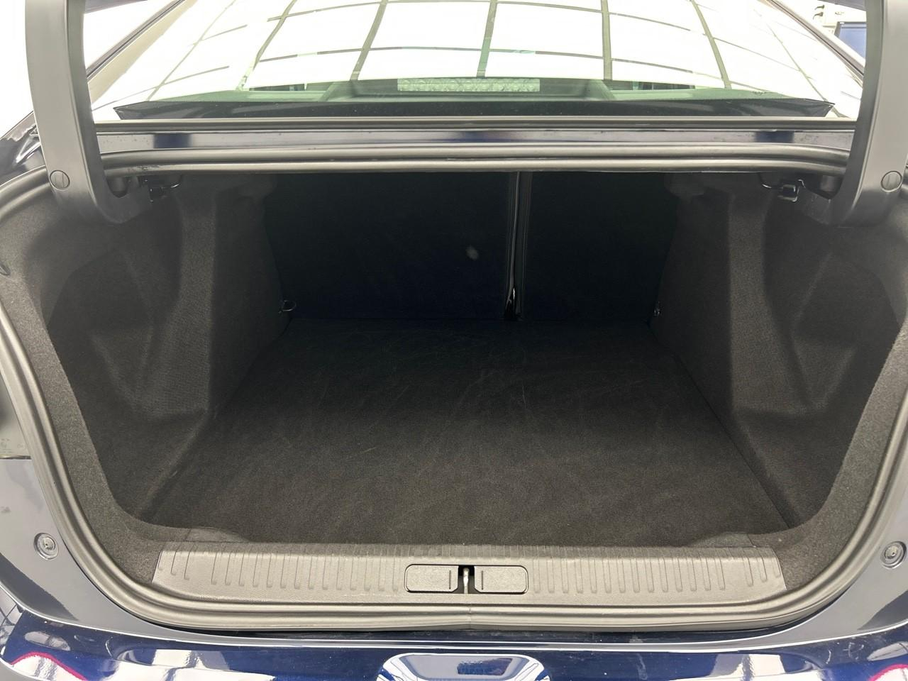 Citroën C4 X hybride 145 ch e-dcs6 plus — photo 14