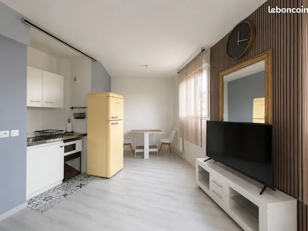 Appartement à vendre - Poissy - Centre ville - 36 m² - Studio