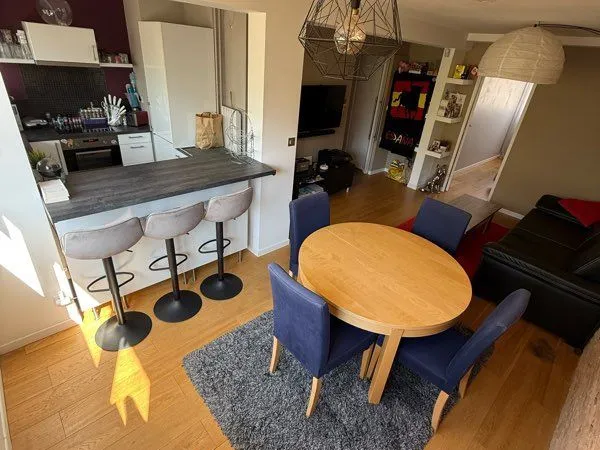 Appartement 2 chambres SAINT HERBLAIN proche tram et tous commerces