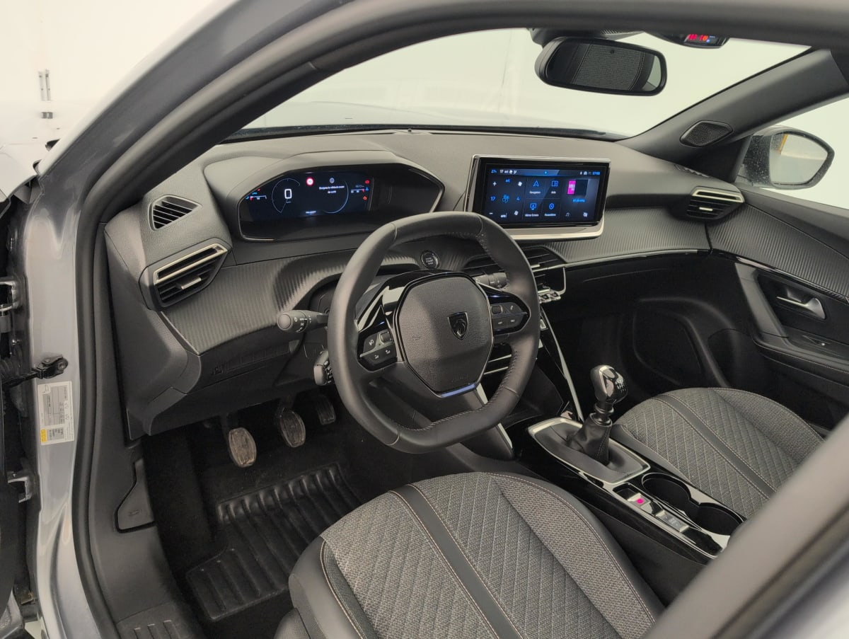 Peugeot 2008 — photo 15
