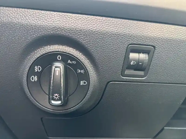 Seat Ibiza 1.0 mpi 75ch start/stop urban — photo 17