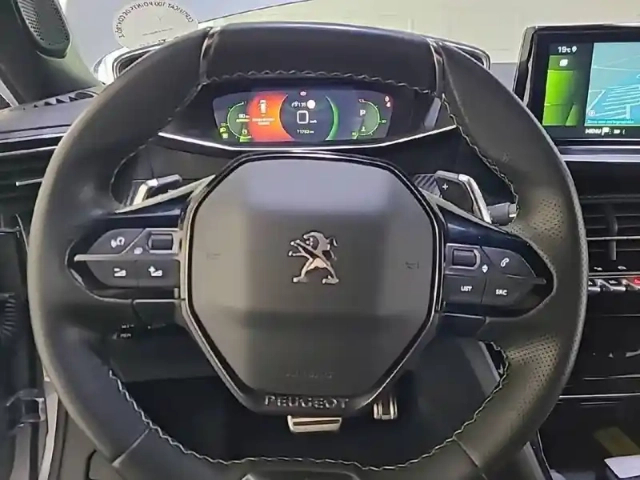 Peugeot 2008 puretech 130 s&amp;s eat8 — photo 65