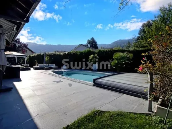 Villa 6 pièces 170 m²