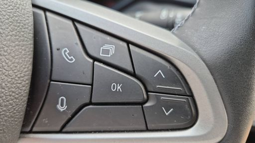 Dacia Duster 1.0 ECO-G 100 - Journey – 2025 – 14027 km – Bicarburation essence GPL – Boîte Manuelle — photo 11