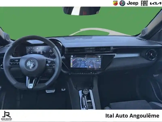Alfa Romeo Junior elettrica 280ch veloce — photo 8