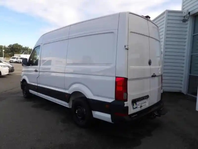 Volkswagen Crafter fg 30 l3h3 2.0 tdi 140ch business traction — photo 3