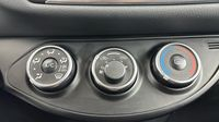 Toyota Yaris 69 VVT-i Dynamic 5p — photo 19