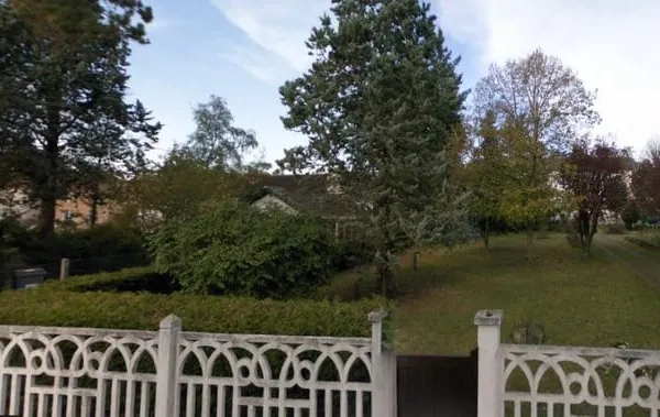 Terrain 450 m²