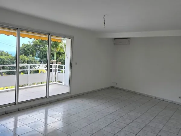 Location appartement F3 en résidence privé