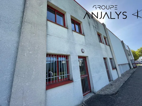 Bureaux 351 m²