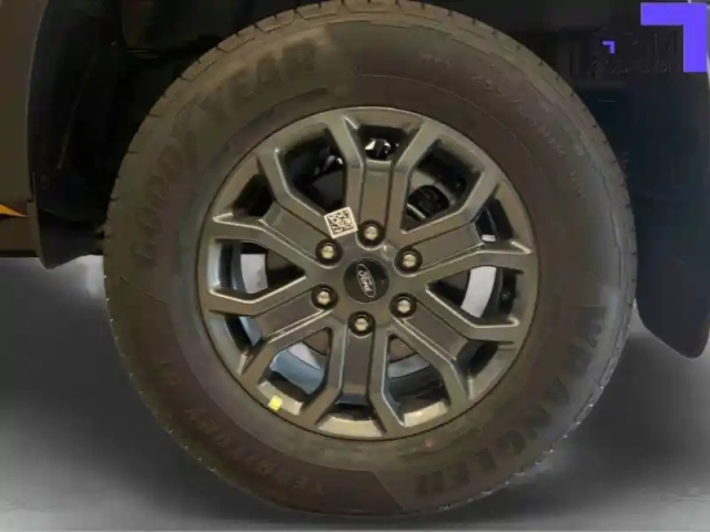 Ford Ranger super cabine 2.0 ecoblue 205 ch s&amp;s bva10 e-4wd — photo 37