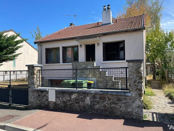 JUVISY PLATEAU - Immo-interactif - maison de 55m2 - 2 chambres + sous-sol complet + grande annexe
