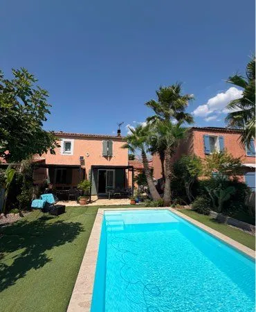 Villa, Maison T4 105 m2 avec piscine et 2 pergolas bio-climatique