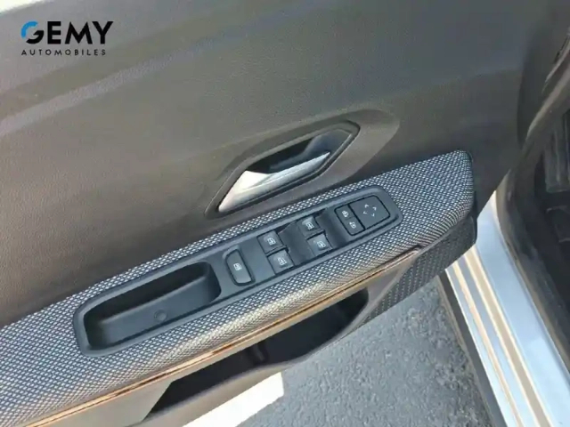 Dacia Sandero eco-g 100 — photo 12