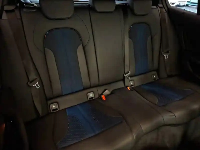Bmw Serie 1 118i 136 ch — photo 19