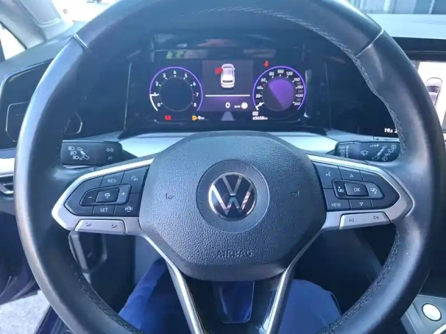 Volkswagen Golf 1.0 tsi opf 110 bvm6 — photo 60