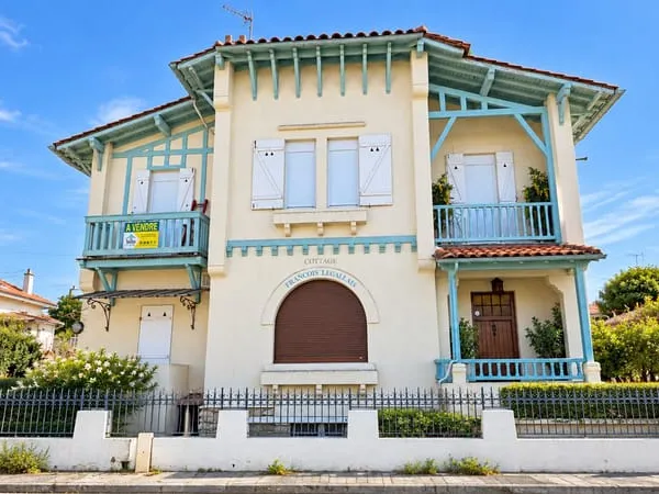 Villa arcachonnaise à réinventer - Ville d'Été