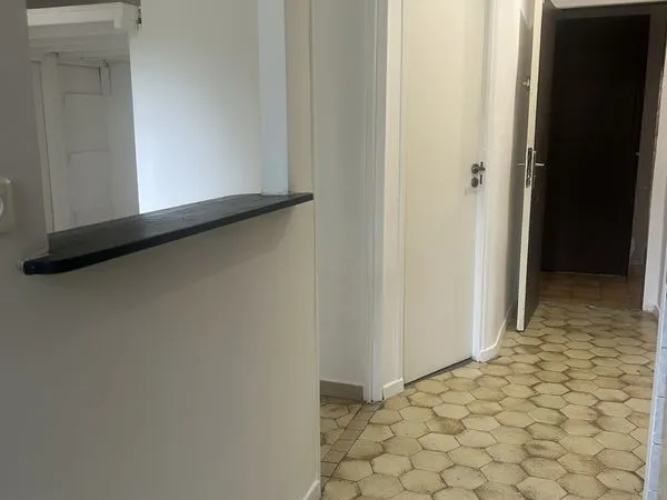 Studio 1 pièce 23 m²