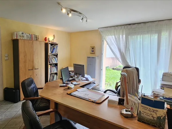 Local commercial 117 m²