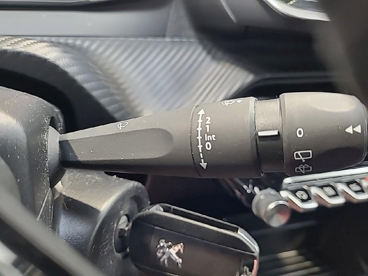 Peugeot 208 puretech 75 s&s bvm5 active pack — photo 23