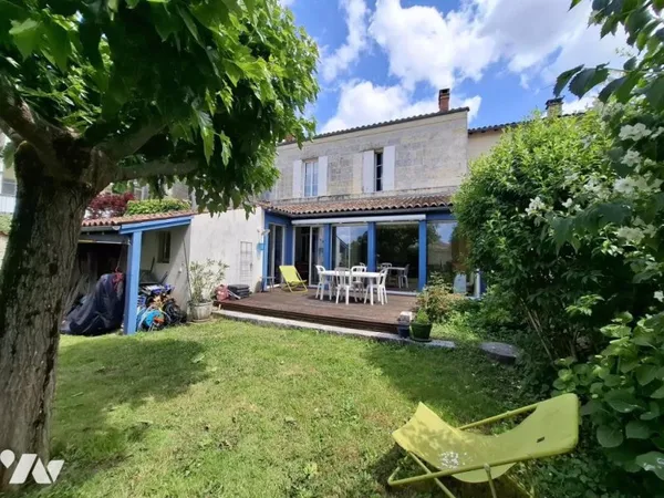 Maison 6 pièces 156 m²