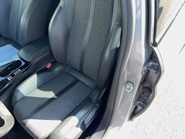 Peugeot 208 electrique 50 kwh 136ch — photo 11