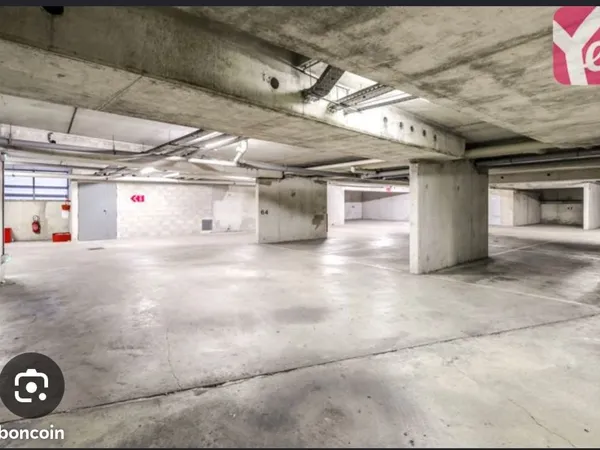 Place de parking proche stade de France