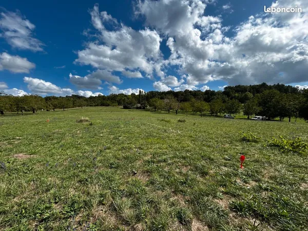 Vente terrain constructible de 1342 m²