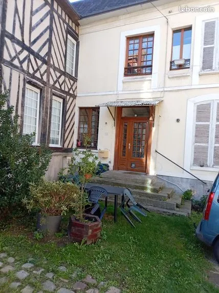 Photo 3