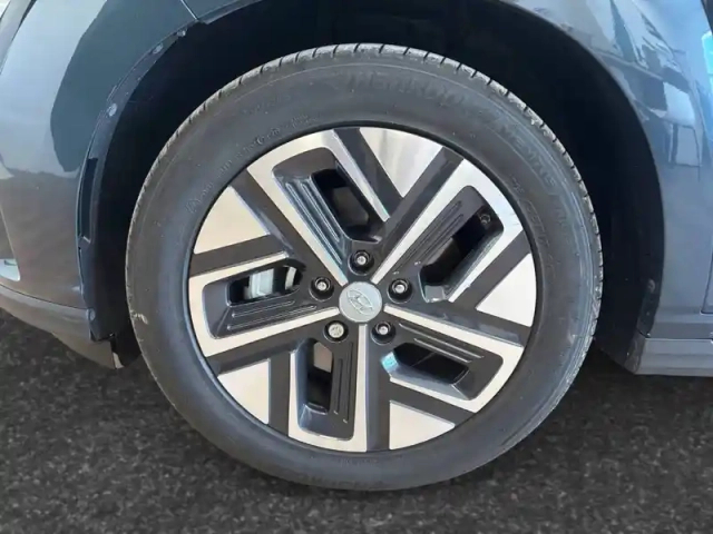 Hyundai Kona electrique 64 kwh - 204 ch — photo 14