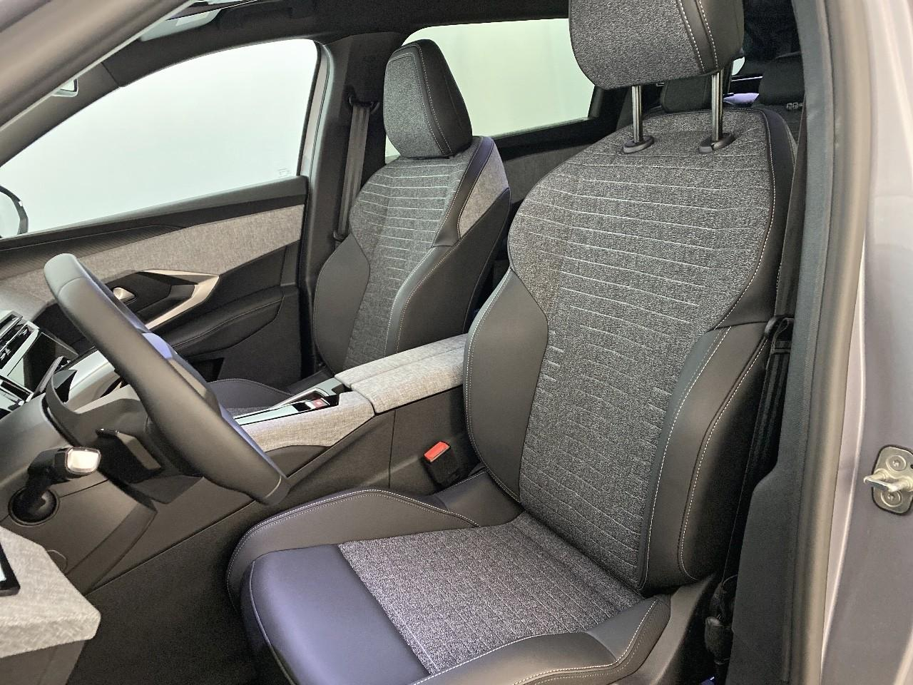Peugeot 5008 hybrid 145 ch e-dcs6 allure — photo 9