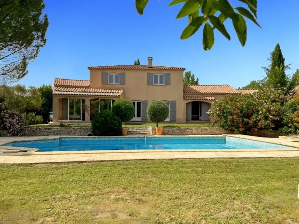 Maison 5 pièces 210 m²