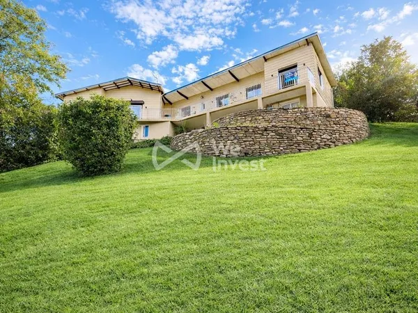 Maison 5 pièces 188 m²
