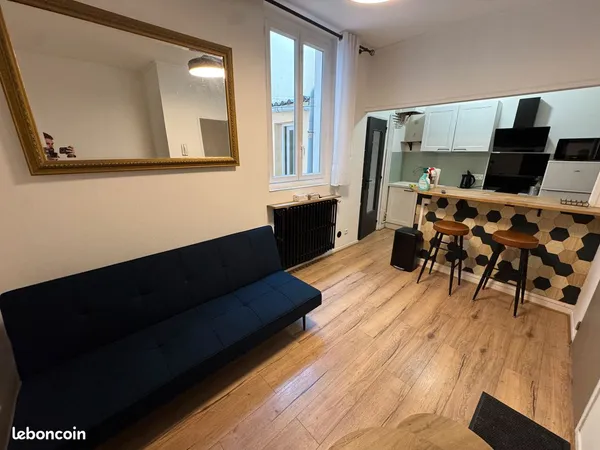 Appartement Type 2 avec courette privée - Centre-ville secteur Carnot et Mairie