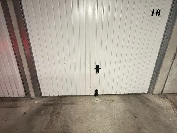 Box fermé résidence sécurisé Mazargues