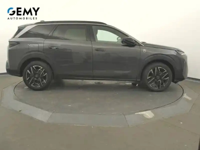 Peugeot 5008 hybrid 145 e-dcs6 — photo 4