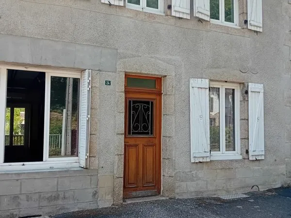 Maison 5 pièces 108 m2 à Forges
